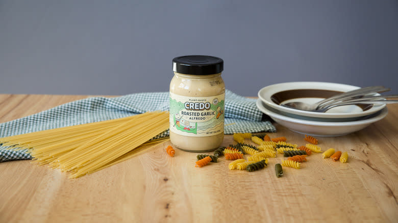 Roasted Garlic Alfredo Pasta Sauce